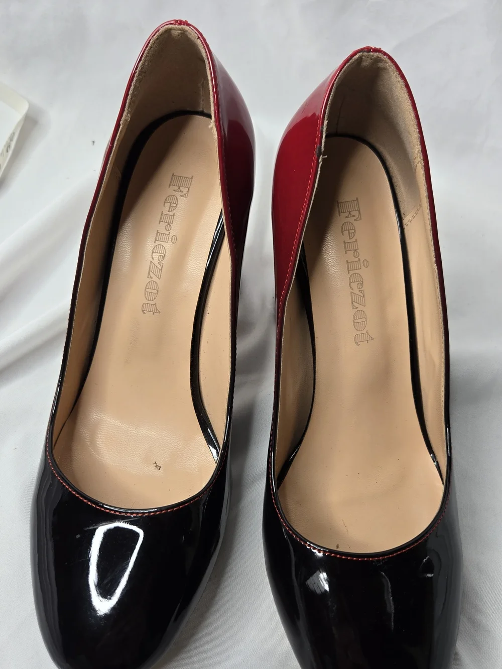 Fericzot Women’s Size 8.5 Black Red Patent Leather Pumps Block Heel Two Tone